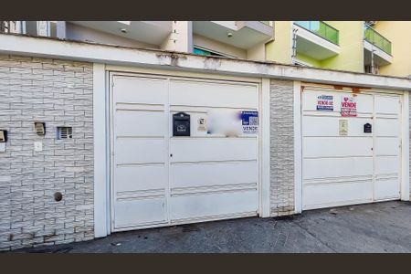 Casa para alugar com 156m², 3 quartos e 4 vagasFachada