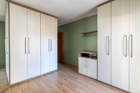 Casa para alugar com 156m², 3 quartos e 4 vagasSuíte 2