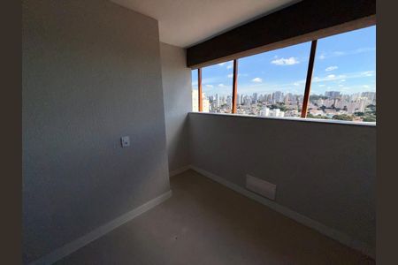 Foto 07 de apartamento à venda com 4 quartos, 177m² em Vila Firmiano Pinto, São Paulo