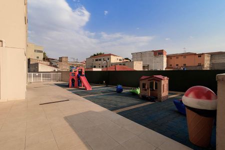 Apartamento para alugar com 43m², 2 quartos e 1 vaga Apartamento para alugar com 43m², 2 quartos e 1 vagaÁrea comum - Playground