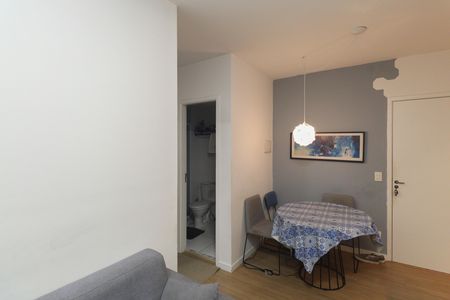 Sala de apartamento para alugar com 2 quartos, 43m² em Vila Gustavo, São Paulo