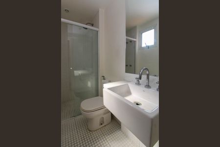 Apartamento à venda com 220m², 5 quartos e 4 vagasBanheiro Suíte 1