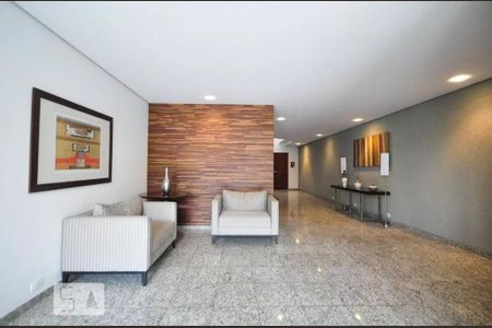 Apartamento à venda com 220m², 5 quartos e 4 vagasHall de entrada
