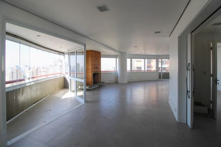 Apartamento à venda com 220m², 5 quartos e 4 vagasSala 