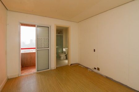 Apartamento à venda com 220m², 5 quartos e 4 vagasSuíte 1