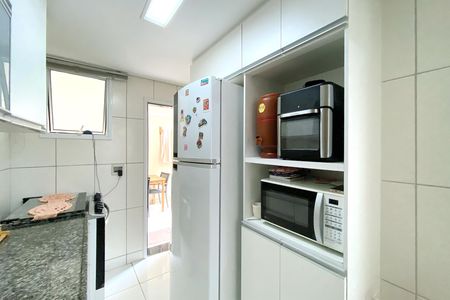 Apartamento à venda com 109m², 3 quartos e 2 vagas Apartamento à venda com 109m², 3 quartos e 2 vagasCozinha
