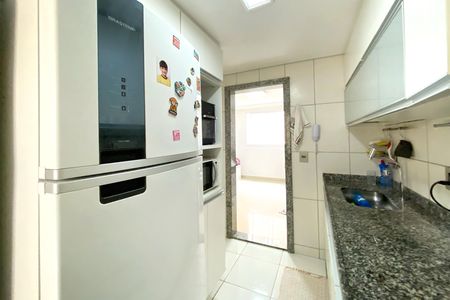 Apartamento à venda com 109m², 3 quartos e 2 vagas Apartamento à venda com 109m², 3 quartos e 2 vagasCozinha