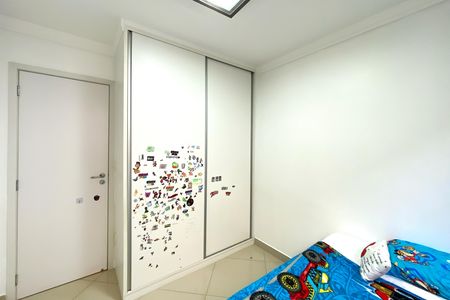 Apartamento à venda com 109m², 3 quartos e 2 vagas Apartamento à venda com 109m², 3 quartos e 2 vagasQuarto 3