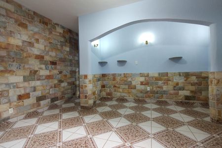 Casa para alugar com 158m², 2 quartos e sem vaga Casa para alugar com 158m², 2 quartos e sem vagaSala