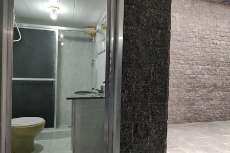 Casa para alugar com 158m², 2 quartos e sem vaga Casa para alugar com 158m², 2 quartos e sem vagaBanheiro Social 2