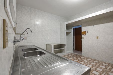 Casa para alugar com 158m², 2 quartos e sem vaga Casa para alugar com 158m², 2 quartos e sem vagaCozinha