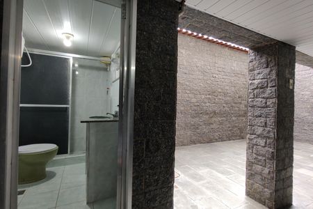 Casa para alugar com 158m², 2 quartos e sem vaga Casa para alugar com 158m², 2 quartos e sem vagaBanheiro Social 2