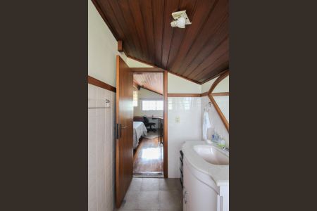 Casa à venda com 1078m², 4 quartos e 5 vagas Casa à venda com 1078m², 4 quartos e 5 vagasBanheiro da Suíte 3