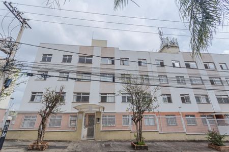 Apartamento para alugar com 67m², 3 quartos e 1 vaga Apartamento para alugar com 67m², 3 quartos e 1 vagaFachada