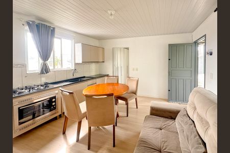 Casa para alugar com 60m², 1 quarto e sem vagaSala