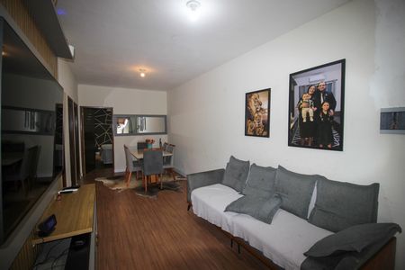 Casa para alugar com 3 quartos, 204m² em Jardim Santa Esmeralda, Sorocaba