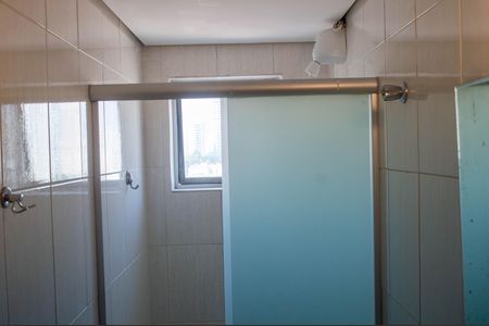 Apartamento à venda com 70m², 2 quartos e 1 vaga Apartamento à venda com 70m², 2 quartos e 1 vagaBanheiro