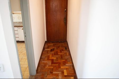 Apartamento à venda com 70m², 2 quartos e 1 vaga Apartamento à venda com 70m², 2 quartos e 1 vagaCorredor