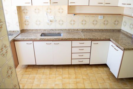 Apartamento à venda com 70m², 2 quartos e 1 vaga Apartamento à venda com 70m², 2 quartos e 1 vagaCozinha e Área de Serviço