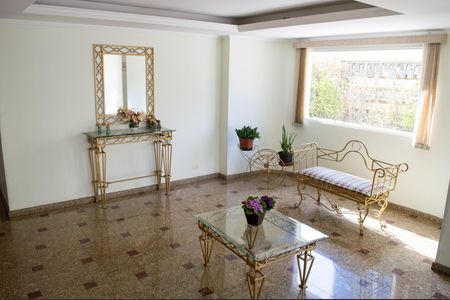 Apartamento à venda com 70m², 2 quartos e 1 vaga Apartamento à venda com 70m², 2 quartos e 1 vagaÁrea comum