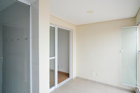 Apartamento à venda com 67m², 2 quartos e sem vagaVaranda