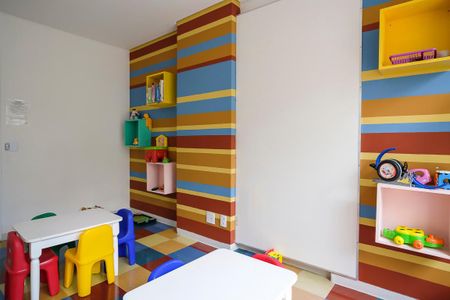 Apartamento à venda com 67m², 2 quartos e sem vaga Apartamento à venda com 67m², 2 quartos e sem vagaBrinquedoteca