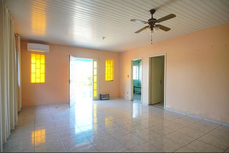 Sala de casa à venda com 4 quartos, 200m² em Rio Branco, Novo Hamburgo