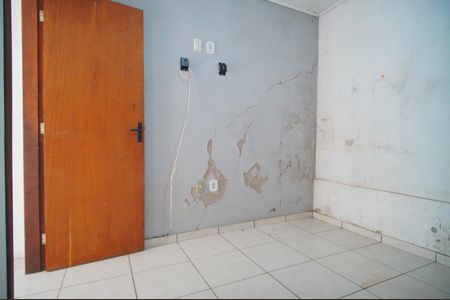 Casa à venda com 200m², 4 quartos e 2 vagasSuíte