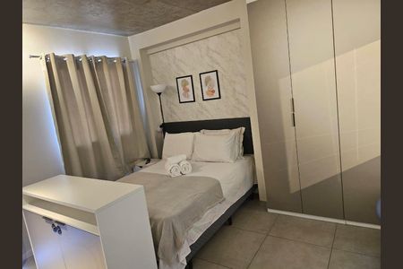 Apartamento para alugar com 35m², 1 quarto e 1 vaga Apartamento para alugar com 35m², 1 quarto e 1 vagaStudio