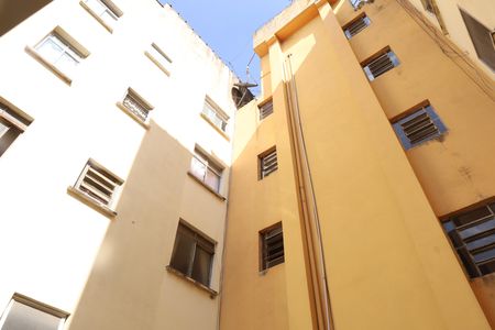 Apartamento para alugar com 40m², 2 quartos e 1 vagaÁrea comum -Prédio