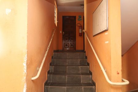 Apartamento para alugar com 40m², 2 quartos e 1 vagaÁrea comum - Saguão do prédio
