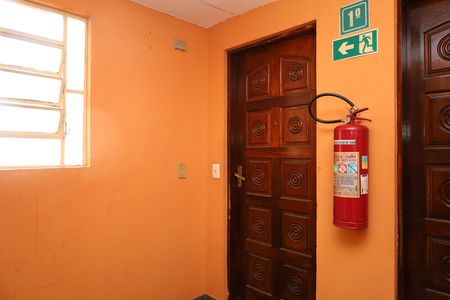 Apartamento para alugar com 40m², 2 quartos e 1 vagaÁrea comum - Saguão do andar