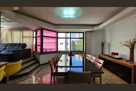 Apartamento à venda com 4 quartos, 202m² em Jardim, Santo André