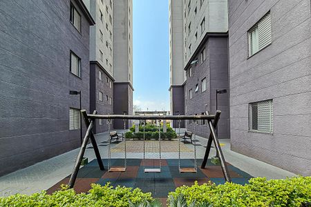 Apartamento para alugar com 55m², 2 quartos e 1 vaga Apartamento para alugar com 55m², 2 quartos e 1 vagaÁrea comum - Playground