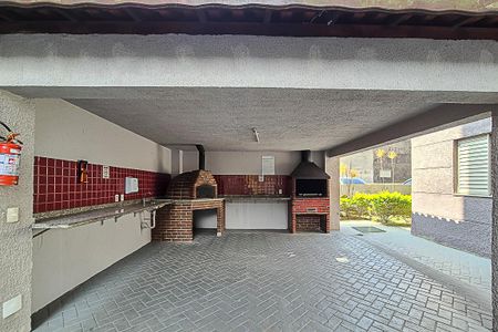 Apartamento para alugar com 55m², 2 quartos e 1 vaga Apartamento para alugar com 55m², 2 quartos e 1 vagaÁrea comum - Churrasqueira