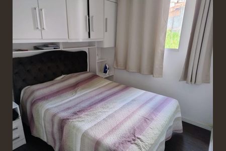 DORMITÓRIO de apartamento à venda com 2 quartos, 48m² em Santa Maria, Osasco