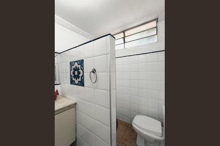Casa à venda com 381m², 3 quartos e 3 vagas Casa à venda com 381m², 3 quartos e 3 vagasÁrea de Serviço e banheiro