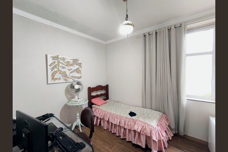 Casa à venda com 381m², 3 quartos e 3 vagas Casa à venda com 381m², 3 quartos e 3 vagasQuarto 3
