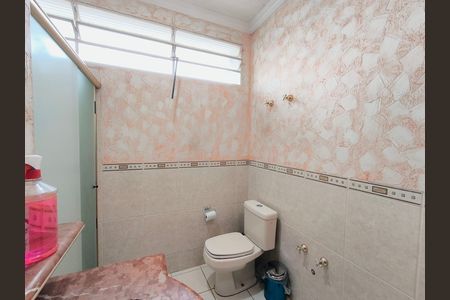 Casa à venda com 381m², 3 quartos e 3 vagas Casa à venda com 381m², 3 quartos e 3 vagasBanheiro da Suíte