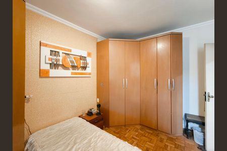 Casa à venda com 381m², 3 quartos e 3 vagas Casa à venda com 381m², 3 quartos e 3 vagasQuarto 1 - Suíte