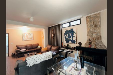 Sala 2 de casa à venda com 3 quartos, 381m² em Vila Loyola, Jundiaí