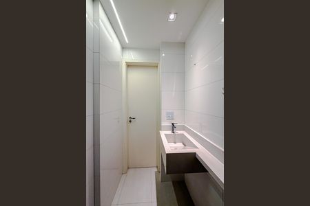 Apartamento para alugar com 114m², 3 quartos e 2 vagas Apartamento para alugar com 114m², 3 quartos e 2 vagasBanheiro