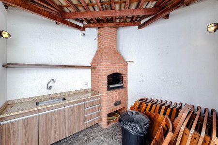 Apartamento para alugar com 114m², 3 quartos e 2 vagas Apartamento para alugar com 114m², 3 quartos e 2 vagasÁrea comum - Churrasqueira