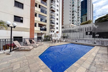 Apartamento para alugar com 114m², 3 quartos e 2 vagas Apartamento para alugar com 114m², 3 quartos e 2 vagasÁrea comum - Piscina
