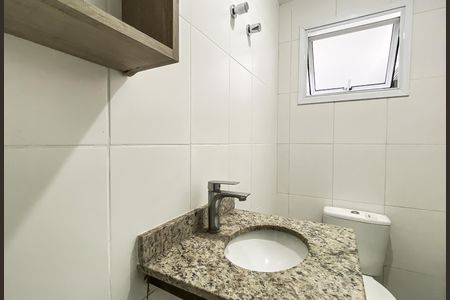 Apartamento para alugar com 50m², 2 quartos e 1 vaga Apartamento para alugar com 50m², 2 quartos e 1 vagaBanheiro