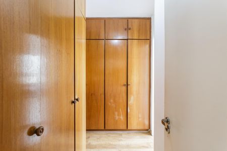 Apartamento para alugar com 125m², 3 quartos e 1 vaga Apartamento para alugar com 125m², 3 quartos e 1 vagaQuarto Suíte