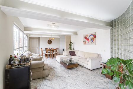 Sala de apartamento para alugar com 3 quartos, 125m² em Moema, São Paulo