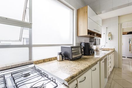 Apartamento para alugar com 125m², 3 quartos e 1 vaga Apartamento para alugar com 125m², 3 quartos e 1 vagaCozinha