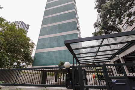 Apartamento para alugar com 125m², 3 quartos e 1 vaga Apartamento para alugar com 125m², 3 quartos e 1 vagaFachada