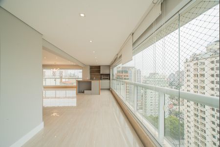 Apartamento para alugar com 175m², 3 quartos e 3 vagas Apartamento para alugar com 175m², 3 quartos e 3 vagasVaranda gourmet